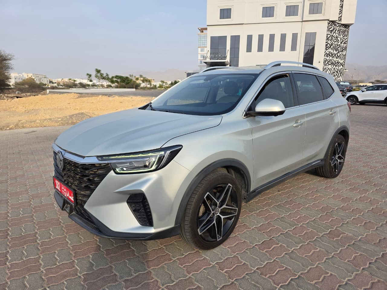 ام جي ار اكس 5